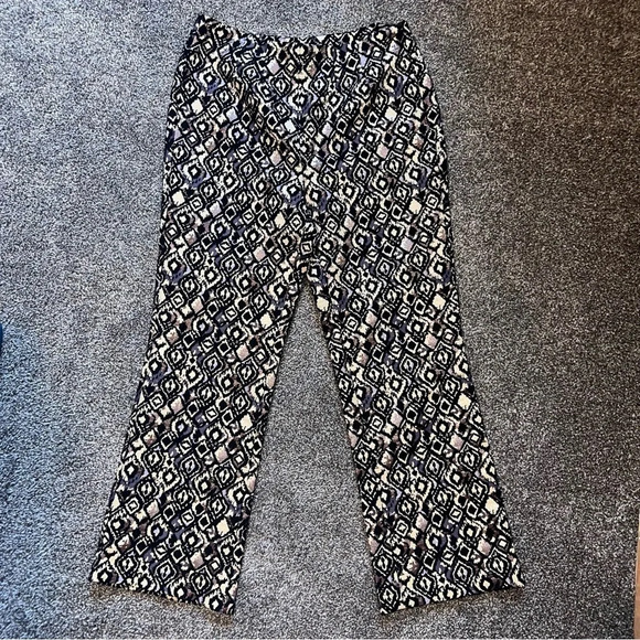 Free People Mod Crop Bootcut Trousers Size 4 - Picture 13 of 13